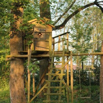 Treehouse at chateau de vezins