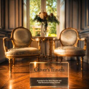 Château de Vezins has been awarded the Oliver’s Travels Property Award, a distinction given only to the most popular and most genuinely loved homes in their collection, in recognition of outstanding guest experience and the care that goes into every stay here.